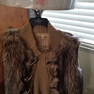Michael Kors Sweaters - Michael Kors fur trimmed sweater vest Michael Kors Sweaters - Michael Kors fur trimmed sweater vest